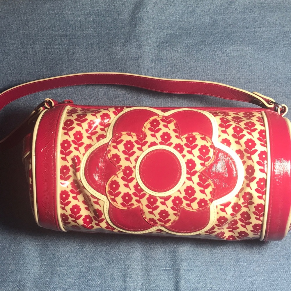 Vera Bradley Frill Collection Tootsie Barrel Bag